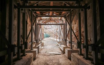 Primăria Capitalei finalizează intervențiile de salvare a Hanului Solacolu, o clădire emblematică din inima Bucureștiului Clădirea Hanului Solacolu, un simbol al istoriei și arhitecturii vechi din București, a fost scosă din riscul de colaps printr-un amplu proiect de intervenție inițiat de autoritățile locale