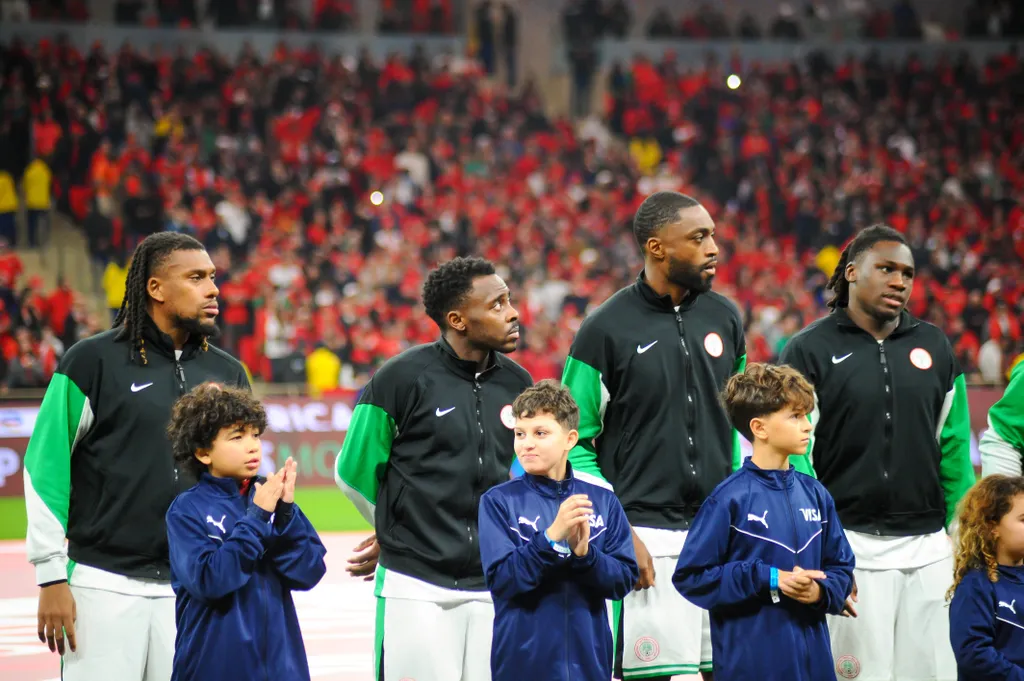 Națiunea Nigeriană de fotbal își începe campania din această primăvară cu o serie de meciuri amicale menite să aducă un suflu de speranță în contextul tensiunii generate de eșecul de a accede la Cupa Mondială din 2026