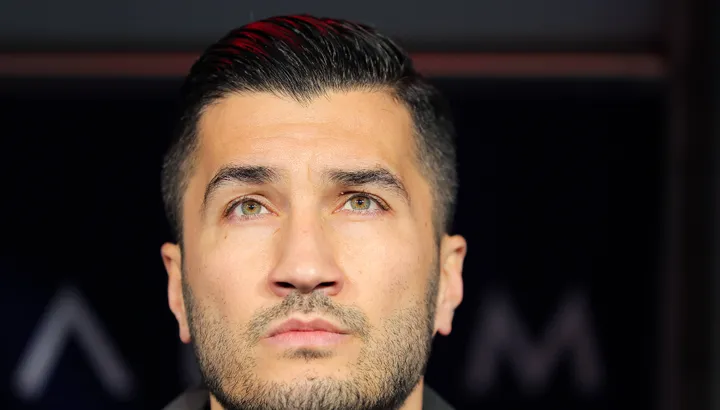 Istanbul Basaksehir își revine după eșecul dur din derby-ul Istanbul, iar echipa pregătită de Nuri Sahin va încerca să își păstreze șansele de a reveni în lupta pentru competițiile europene