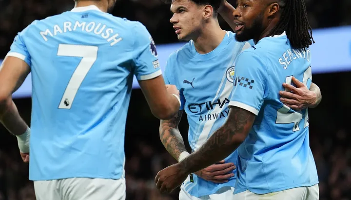 Manchester City continuă forma impresionantă din acest sezon, având în vedere cel de-al cincilea succes consecutiv în Premier League, după victoria din mijlocul săptămânii cu Nottingham Forest, scor 3-0
