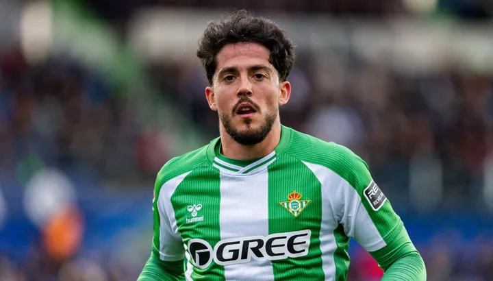 Real Betis își păstrează șansele în Europa League după victoria din tur cu Panathinaikos Igorul grecesc Panathinaikos pleacă din Sevilla cu un avantaj minim, după victoria de 1-0 din meciul din tur, disputat în Atena