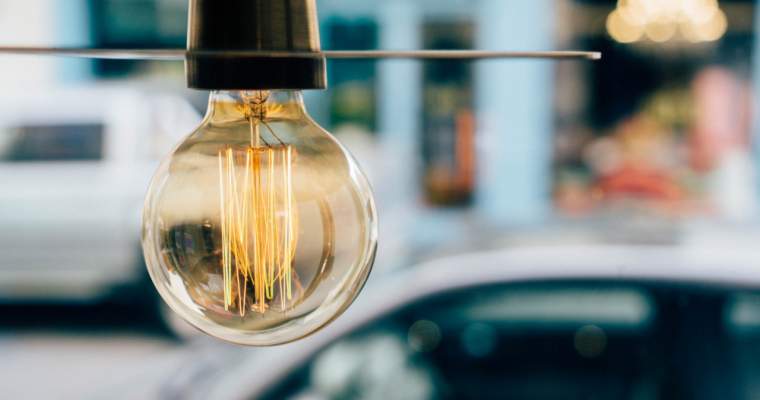 Șase factori de influență asupra pieței de energie în 2023