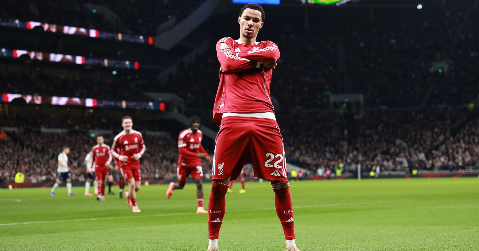 Liverpool și Tottenham se întâlnesc duminică, pe Anfield, într-un moment dificil pentru ambele echipe