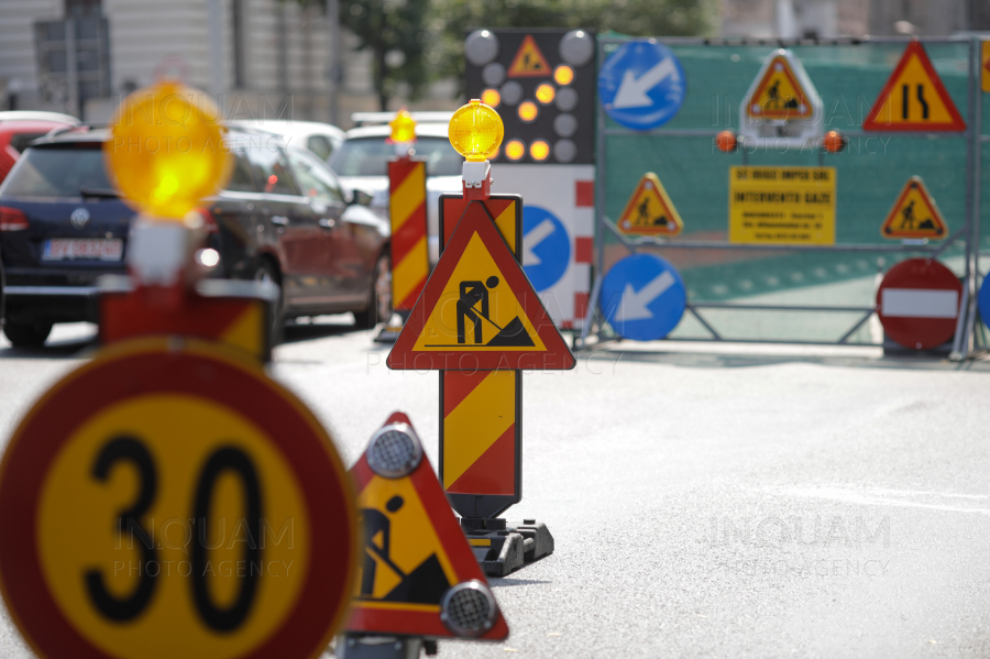 Traficul din București va fi supus unor restrictedii importante în următoarele două luni, odată cu începerea unor lucrări de amploare pentru reabilitarea rețelei de termoficare de pe Șoseaua Mihai Bravu