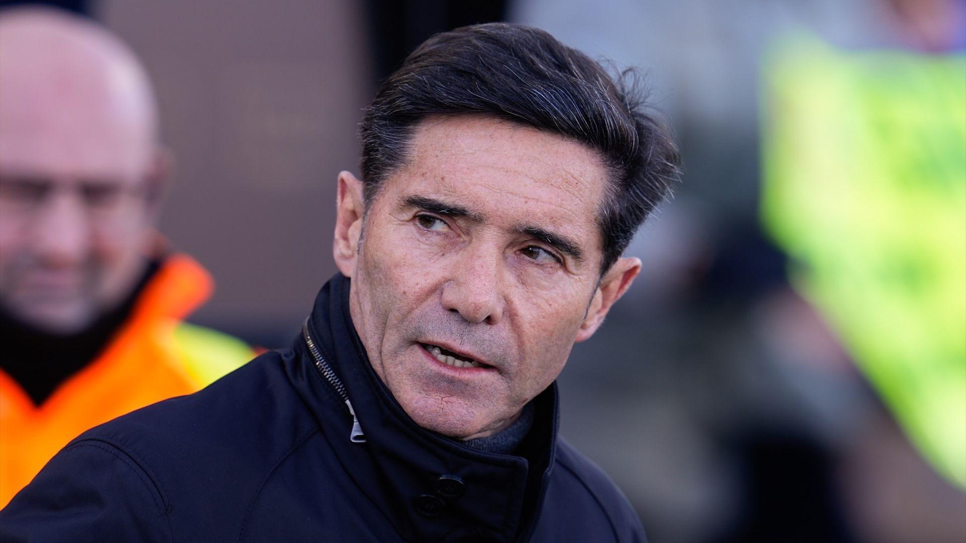 Villareal și Elche vor păși astăzi pe teren în cadrul celei de-a 27-a etape a La Liga EA Sports, dar interesul principal nu se limitează doar la rezultatul meciului