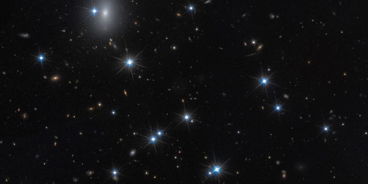 O descoperire astronomică uimitoare a zguduit lumea științifică: cercetători au identificat, în adâncurile Universului, una dintre cele mai misterioase galaxii observate vreodată