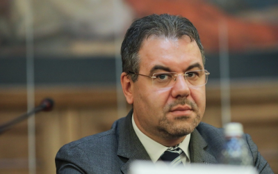 Noile tensiuni din Orientul Mijlociu declanșează incertitudini asupra economiei globale și asupra inflației din România Situația tensionată din Orientul Mijlociu, marcată de escaladarea conflictului între Israel și grupări armate din Gaza, a adus un val de incertitudine pe scena internațională, cu repercusiuni directe și asupra economiei românești