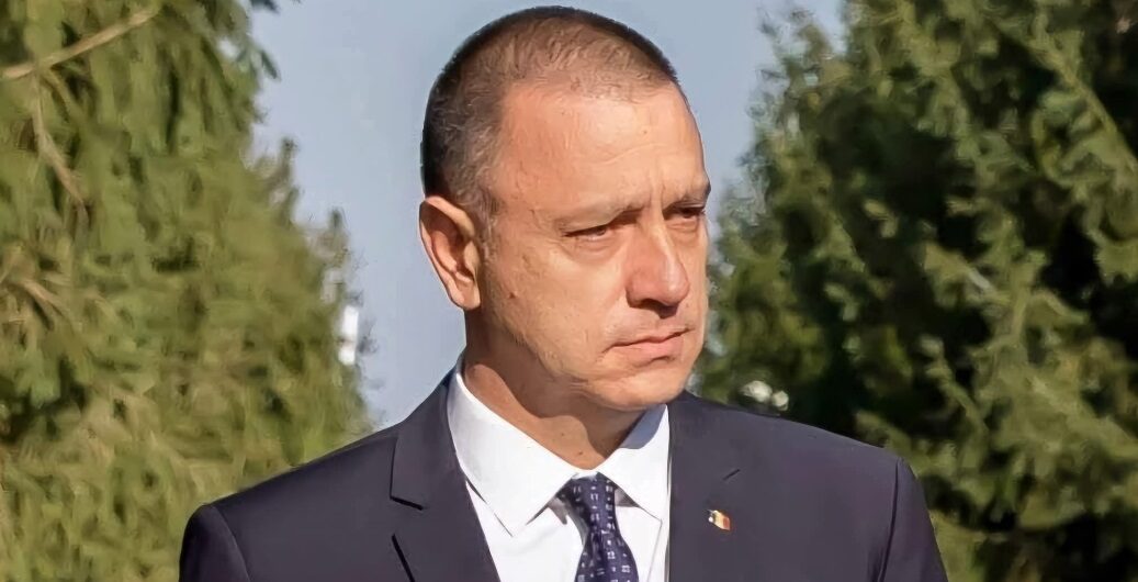 Mihai Fifor critică dur poziția României privind criza din Orientul Mijlociu, acuzând lipsa de reacție și strategie clară Situația din Orientul Mijlociu continuă să fie un subiect fierbinte în parlamentele europene, iar România nu face excepție