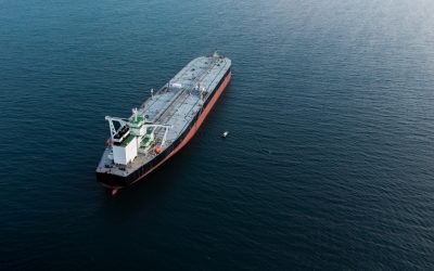 Tensiuni în Strâmtoarea Ormuz: SUA pregătește escortarea navelor comerciale în contextul unui blocaj tot mai profund Strategia de securizare a rutelor petroliere din Golful Persic devine tot mai intens discutată, pe fondul escaladării conflictului între puterile occidentale și Iran