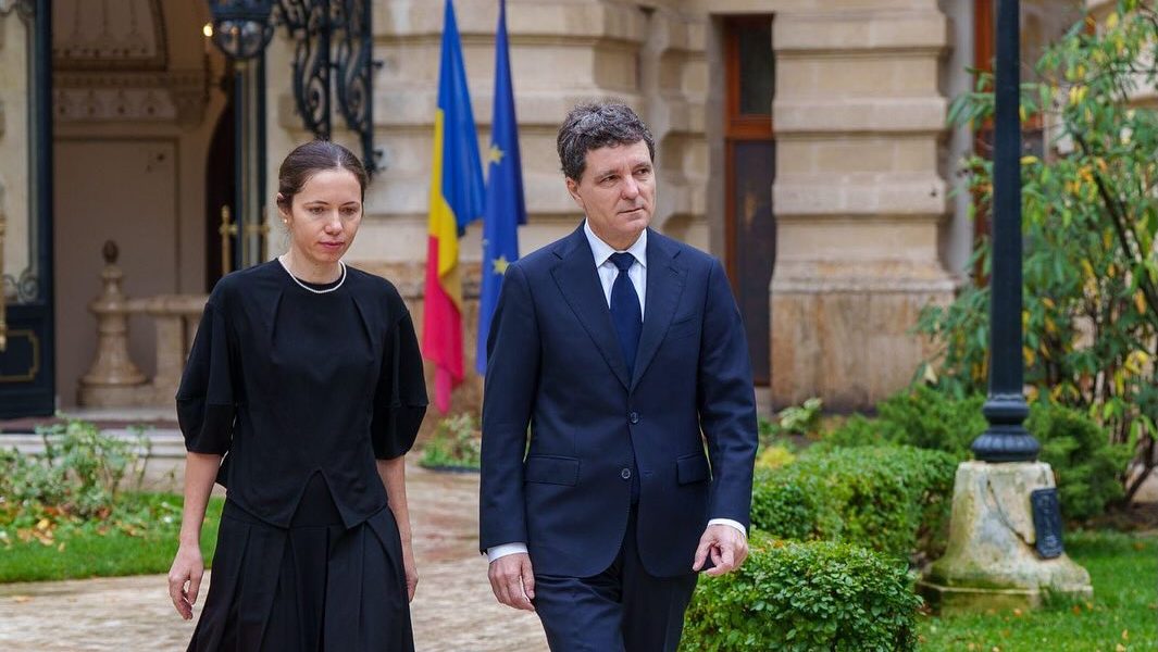 Primă Doamnă a României, Carmen Iohannis, va reprezenta oficial țara noastră la un eveniment de amplă anvergură în Washington D.C., semn al unei intensificări a cooperării bilaterale și al vizibilității românești pe scena internațională