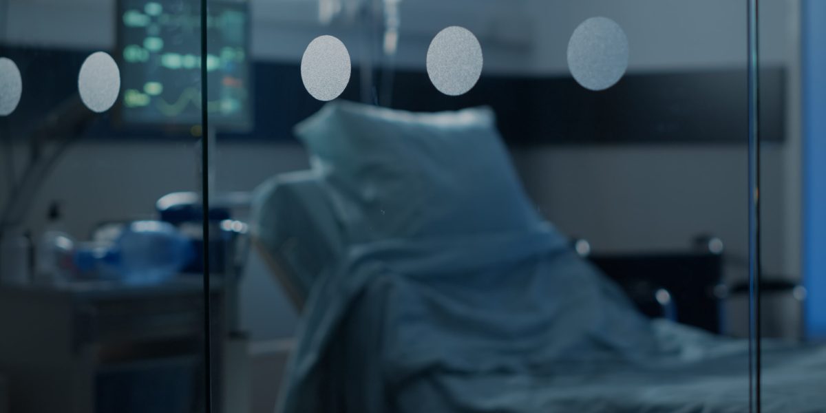 Femeile din București care caută să-și întrerupă sarcina la cerere se confruntă adesea cu refuzuri, condiționări nesusținute de legislație și cu dificultăți în accesarea informațiilor corecte, arată o investigație realizată recent