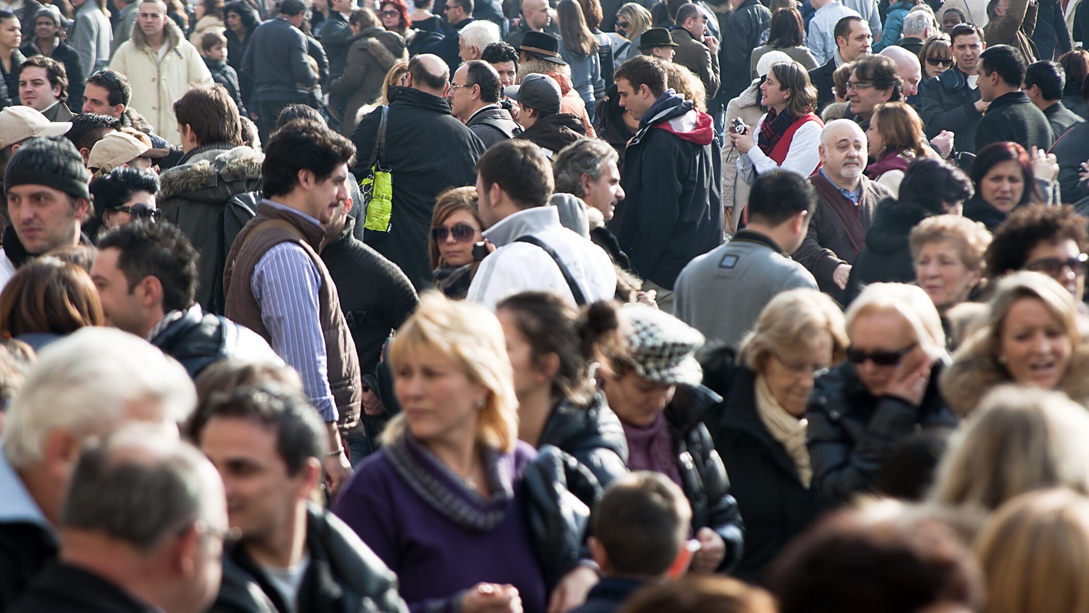 Repatrierea românilor din Orientul Mijlociu devine un subiect controversat, autoritățile fiind acuzate de lipsă de sprijin și de costuri suplimentare suportate de întorși