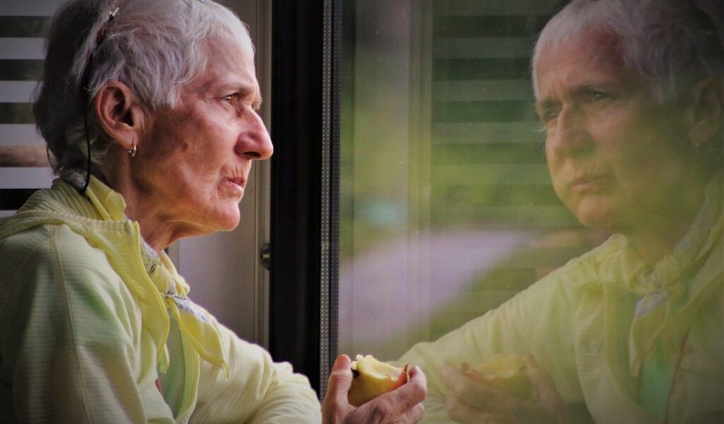 Două fructe ce pot ajuta la prevenirea Alzheimerului