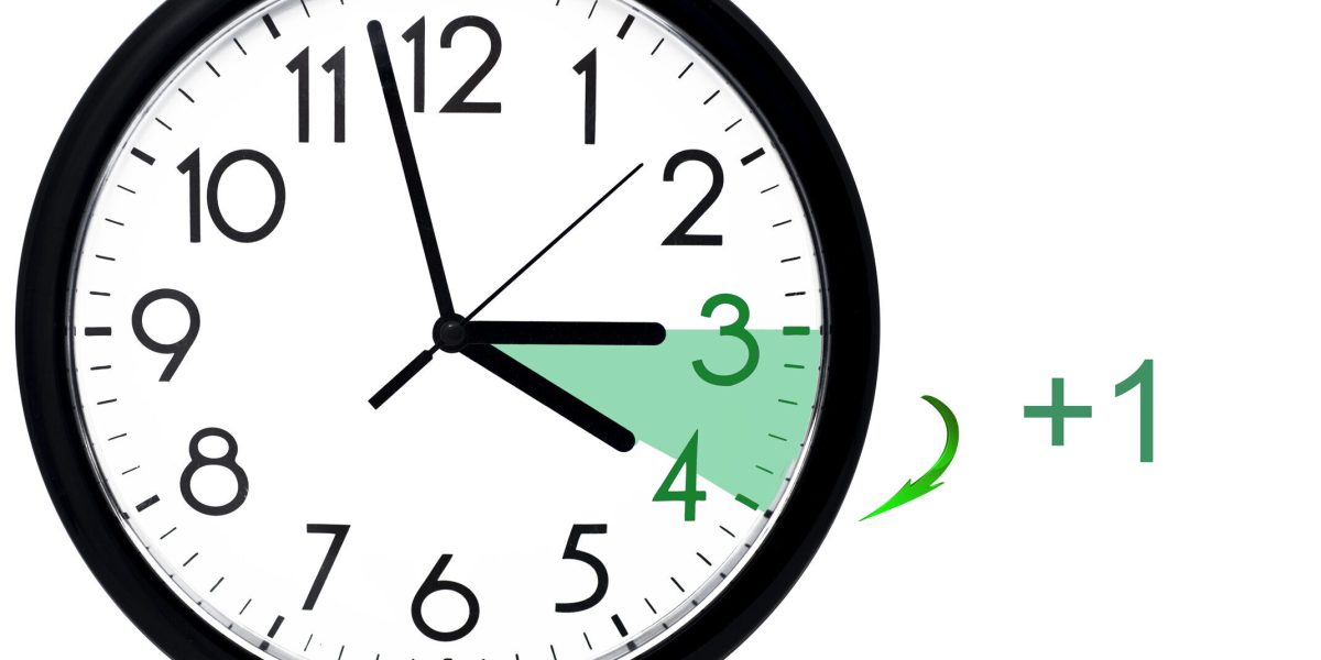 România trece la ora de vară, ceasul se dă înainte cu o oră