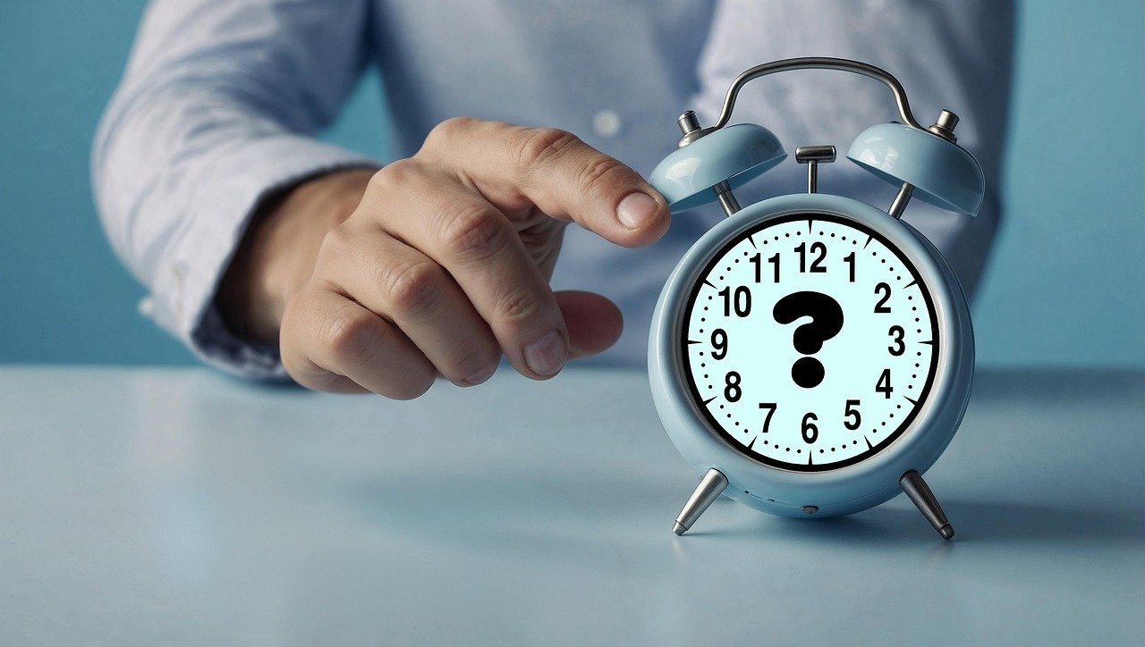 România va trece la ora de vară în 2026, mai devreme decât în 2025