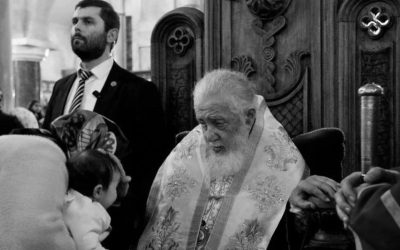 Patriarhul Ilia al II-lea al Georgiei, considerat o pilon al naționalismului religios și spiritual al țării sale, a încetat din viață la vârsta de 93 de ani, lăsând în urmă o moștenire complexă și profundă pentru istoria Bisericii Ortodoxe din Caucaz