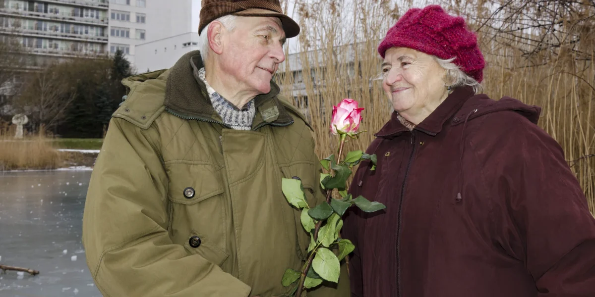 Plata pensiilor prin Poșta Română se va realiza până la jumătatea lunii aprilie, asigurând că beneficiarii va primi sumele cu întârziere redusă, în ciuda provocărilor generate de condițiile socio-economice din ultima perioadă