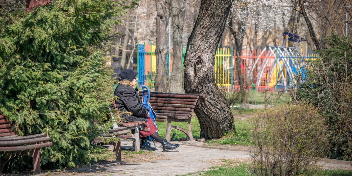 Românii care au lucrat în condiții grele pot beneficia de reducerea vârstei de pensionare, deși oficial sistemul de clasificare a locurilor de muncă pe grupe a fost abolit în 2001