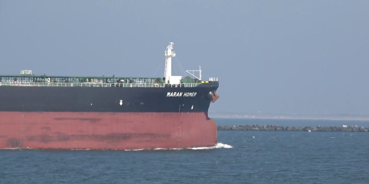 Petrolier grec, atacat de drone în Marea Neagră