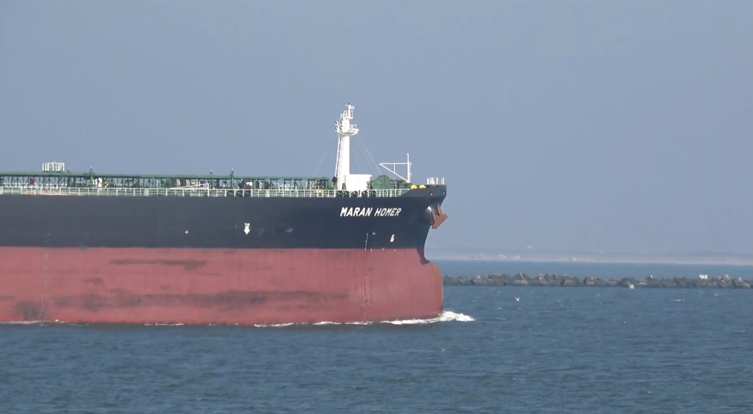 Petrolier grec, atacat de drone în Marea Neagră