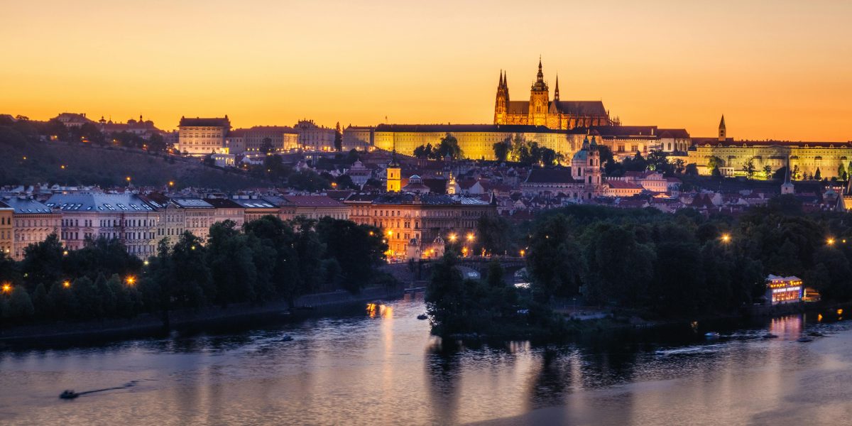 Comisia Europeană a alocat aproape 1,17 miliarde de euro către Olanda și Cehia, în cadrul Mecanismului de Redresare și Reziliență (RRF), parte din pachetul NextGenerationEU, în ultima fază a implementării planurilor naționale