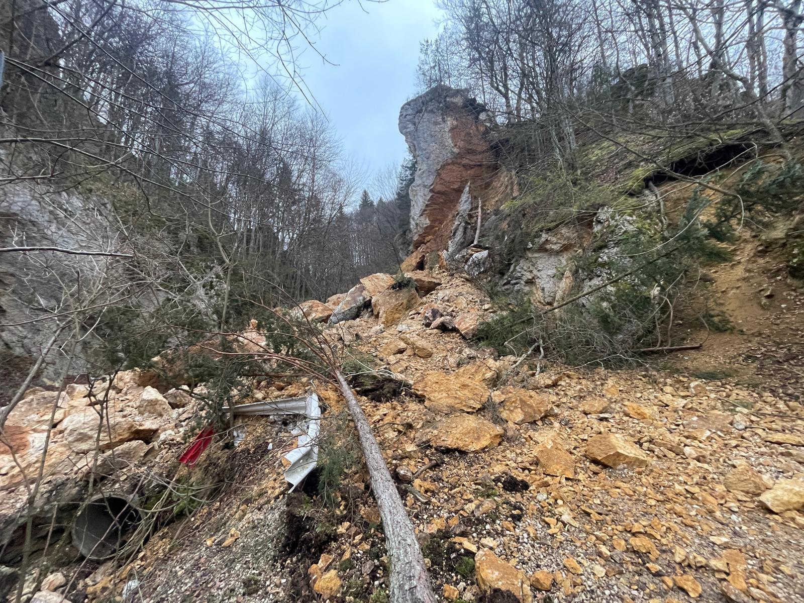Alunecare de teren la Pietrele lui Solomon, Brașov