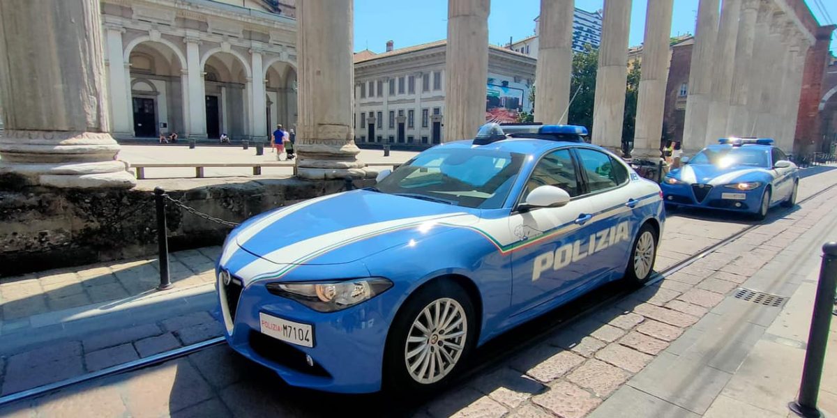 Tragedie pe marginea Romei: doi anarhiști italieni morți într-o explozie în timpul pregătirilor pentru un atentat Un incident șocant a avut loc zilele acestea în apropierea Romei, unde doi anarhiști cunoscuți de autorități au fost găsiți decedați în urma unei explozii în haițul unui hangar situat la periferia capitalei italiene