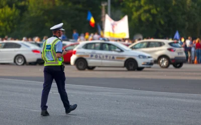 Un proiect de lege recent lansat în dezbatere în Parlamentul României aduce în prim-plan măsuri ferme pentru recuperarea amenzilor rutiere impuse cetățenilor străini