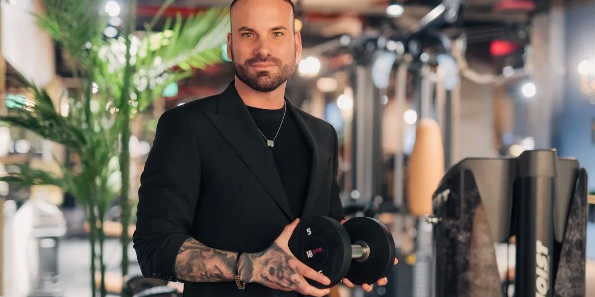 Un fond de investiţii polonez anunţă o decizie ambiţioasă de expansiune în România, planificând să direcţioneze până la 20,4 milioane de euro pentru a sprijini un lanţ local de săli de fitness