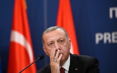 Tensiuni crescânde în regiunea Mării Mediteraneene: Turcia răspunde interceptând rachete iraniene și întărind sistemele de apărare În urma recentei interceptări a unei rachete iraniene în spațiul aerian turc, autoritățile de la Ankara au anunțat o măsură extraordinare pentru întărirea securității naționale: amplasarea unui sistem de apărare antiaeriană Patriot în centrul țării