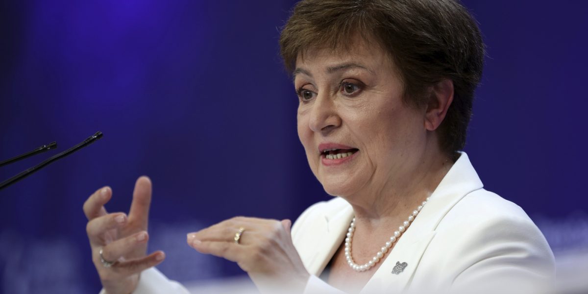 Conflictele recente din Orientul Mijlociu amenință să rescrie echilibrul economic mondial, într-un moment în care stabilitatea globală era deja fragilă