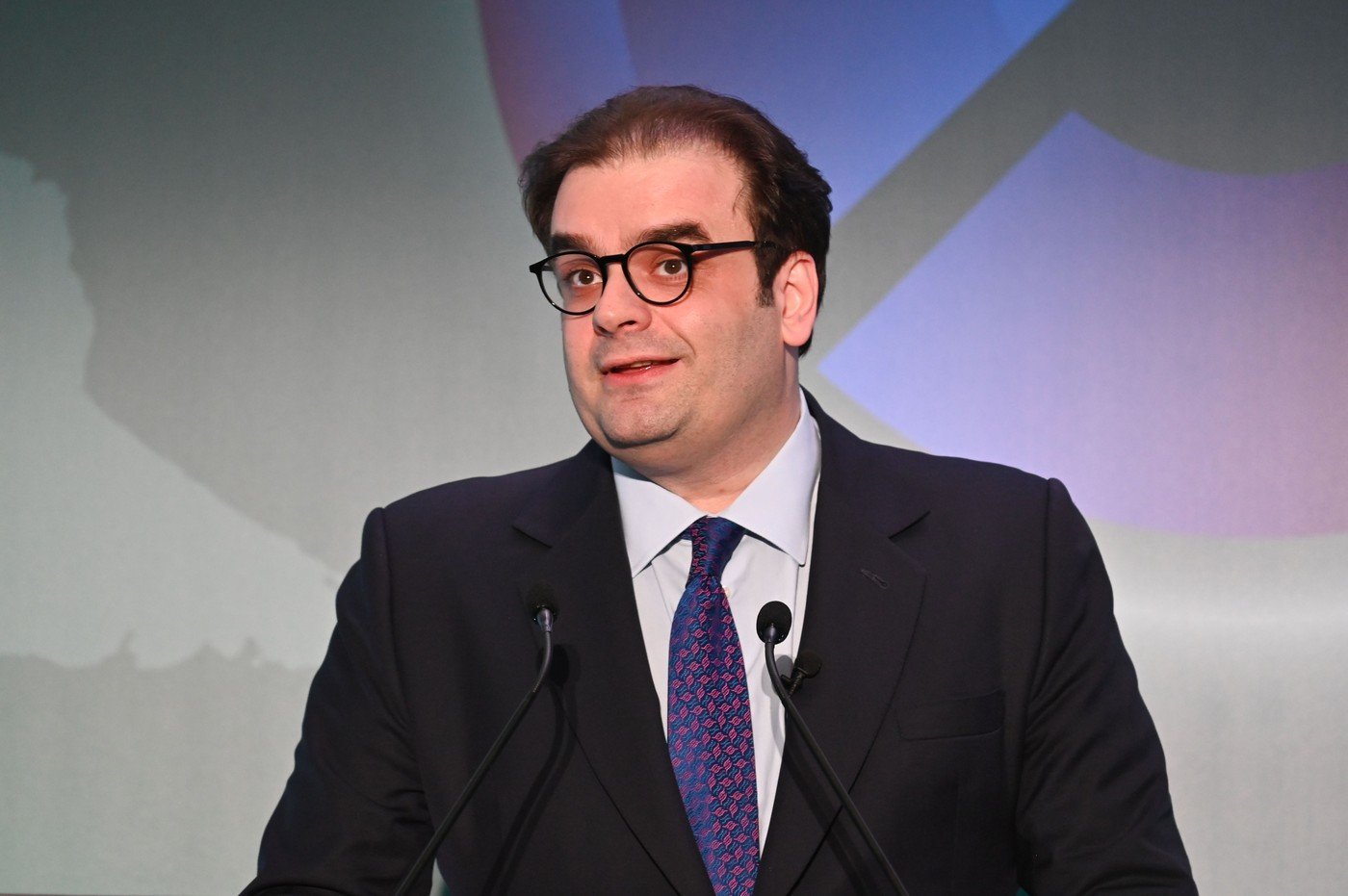 Europa în fața unei transformări radicale: sfârșitul modelului economic bazat pe forța de muncă în expansiune Europa trece printr-o etapă critică, pe măsură ce modelul economic de decenii, fundamentat pe o forță de muncă în creștere, ajunge la final