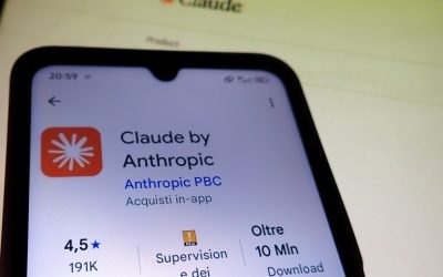 Ascensiunea neașteptată a chatbotului Claude în contextul tensiunilor între Anthropic și Pentagon Chatbotul Claude, dezvoltat de startup-ul american Anthropic, a survenit brusc în centrul atenției după ce a urcat pe primul loc în topul celor mai populare aplicații gratuite din App Store-ul Apple din Statele Unite