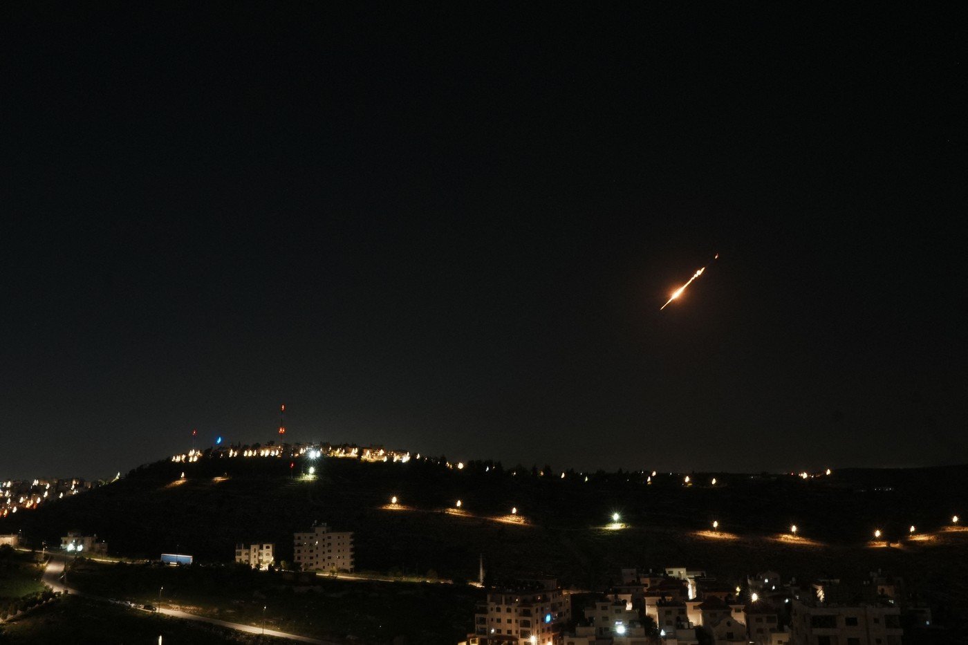 Armata israeliană: Rachetele Iranului se sting zi de zi