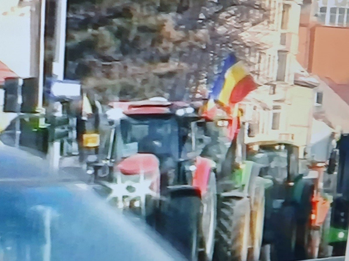 Agricultorii români cer sprijin urgent de la Guvern pentru combaterea crizei economice Contextul economic devastează fermierii din România, pe măsură ce instabilitatea globală și conflictele geopolitice continuă să influențeze grav sectorul agricol