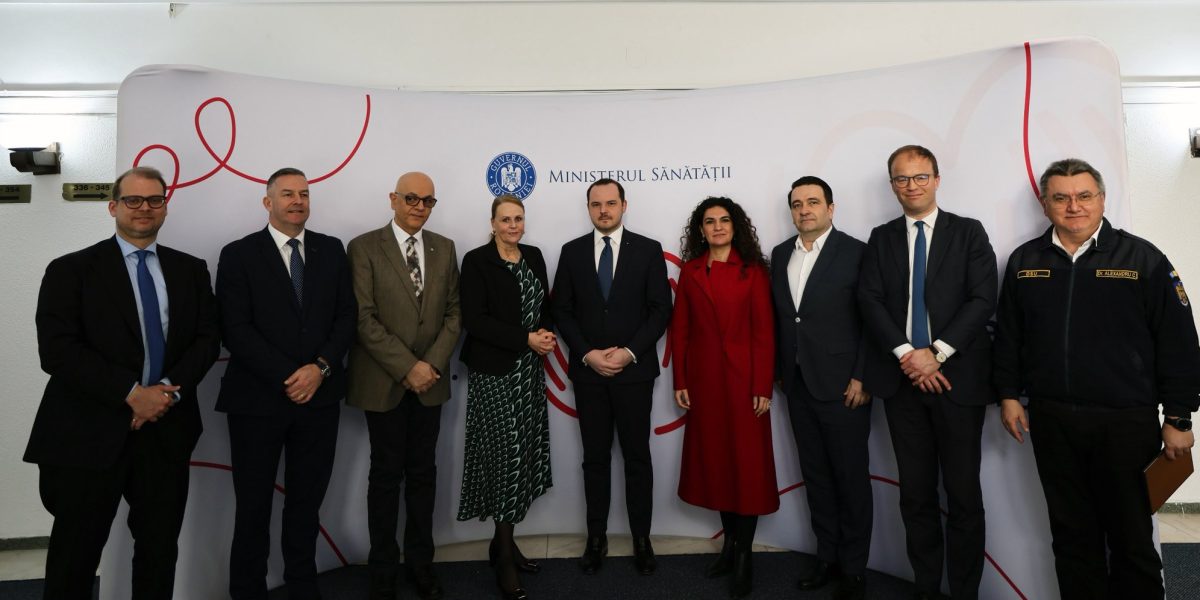 România își întărește sistemul de răspuns în situații de urgență sanitară, după întâlnirea ministerului cu experți europeni Ministrul Sănătății, Alexandru Rogobete, a avut astăzi o întâlnire cu oficiali de rang înalt europeni, în cadrul unei inițiative menite să întărească capacitatea țării noastre de a face față crizelor sanitare