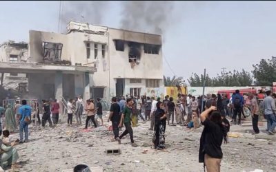 Ministerul de Externe iranian acuză UE de ipocrizie în contextul conflictului din Orientul Mijlociu Tensiunile dintre Iran și Occident au atins un nou apogeu, după ce Ministerul de Externe iranian a lansat acuzații directe la adresa președintei Comisiei Europene, Ursula von der Leyen, pentru modul în care gestionează criza din Orientul Mijlociu și, mai ales, pentru poziția față de atacurile aeriene din regiune