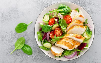 Mituri alimentare demontate de experți: ce trebuie să știm cu adevărat despre obiceiurile noastre alimentare În lumea sănătății, obiceiurile alimentare și miturile din jurul lor pot crea confuzii și chiar prejudecăți, uneori mai nocive decât ideile greșite în sine