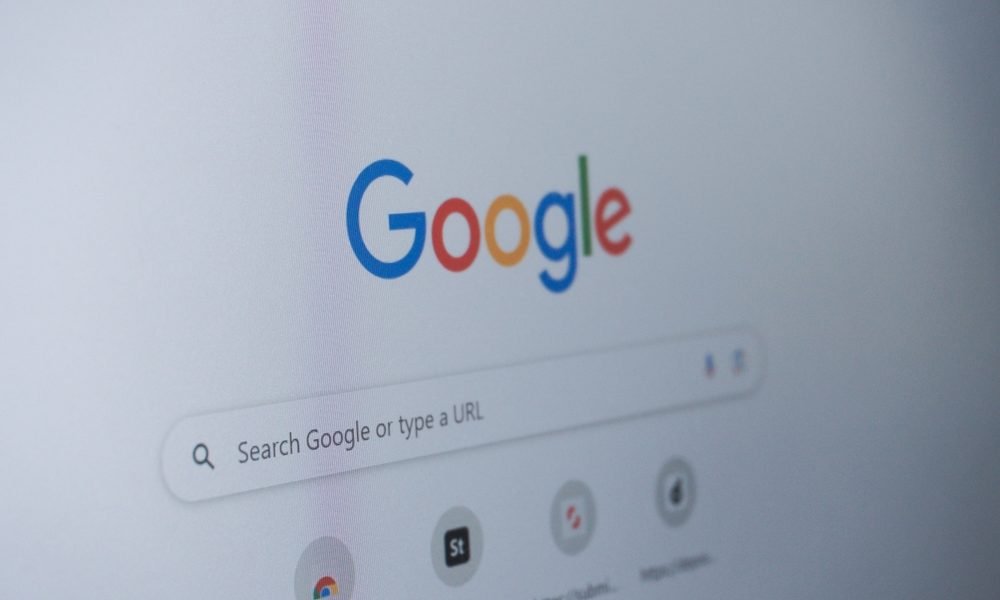 Google, gigantul tehnologic care domină piața motoarelor de căutare, se află în fața unui posibil impas ce ar putea avea consecințe majore pentru întreaga industrie digitală