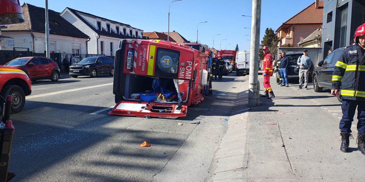 Un accident rutier grav petrecut pe bulevardul Vasile Milea din Sibiu a fost deosebit de complicat, activând pentru scurt timp Planul Roșu de Intervenție