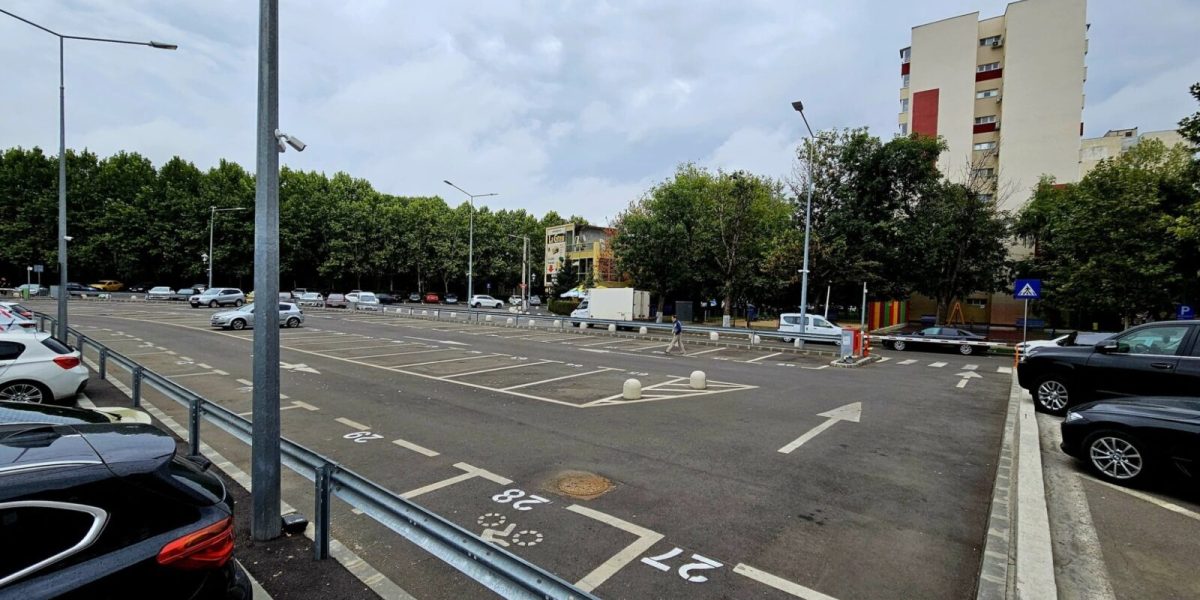 Bucureștenii din Sectorul 4 pot cere restituirea banilor plătiți pentru taxa de dezvoltare urbană, după ce primăria a anunțat suspendarea acestei taxe, ce urma să fie valabilă începând cu aprilie 2026