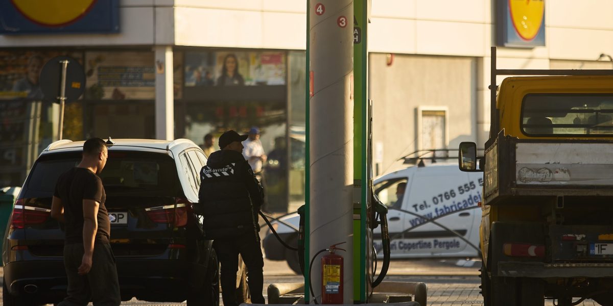 Uniunea Europeană reduce TVA-ul și accizele la combustibili