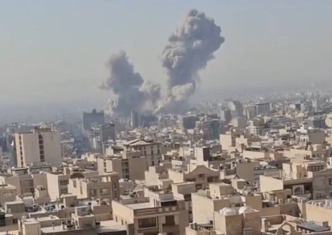 Conflictele din Orientul Mijlociu se intensifică: războiul din Gaza și tensiunile cu Iranul a intrat în a doua săptămână Războiul dintre Israel și gruparea Hamas, precum și criza din proximitatea Iranului, continuă să escaladeze, marcând al doilea weekend de confruntări aprinse și tensiuni crescute