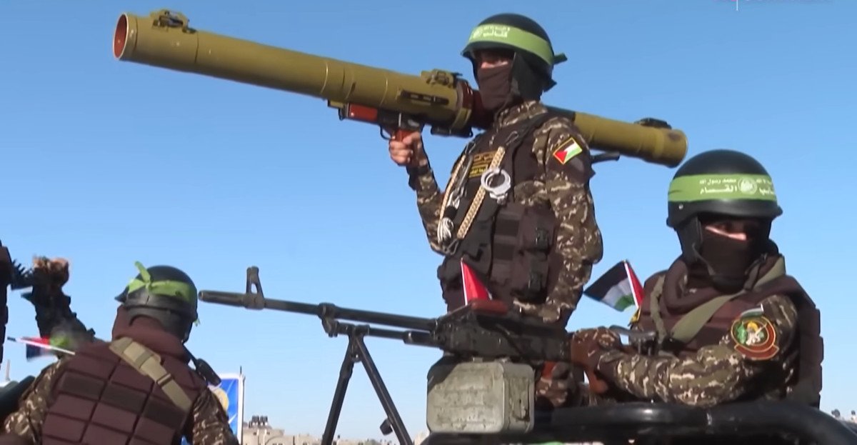 Tensiunile dintre Iran și Statele Unite devin din ce în ce mai acute, iar conflictul a ajuns la un nivel care mulți analizează drept unul de o severitate care nu poate fi redusă la simplul etichetă de „război”