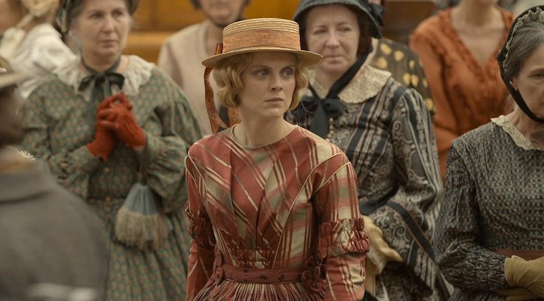 Olivia Niță, actrița română cu o carieră în plină ascensiune, a trecut recent dincolo de granițele României pentru a juca într-un proiect internațional de amploare: miniseria “The Gray House”