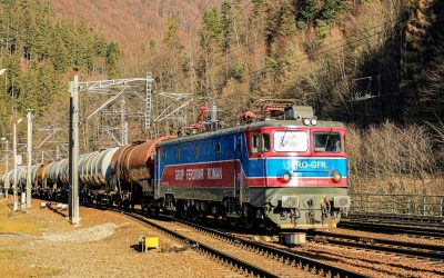 Transportul feroviar de marfă, un sector strategic pentru economia României, este în pericol de prăbușire, în condițiile în care autoritățile continuă să ignorare semnalele de alarmă și să favorizeze tot mai mult transportul rutier