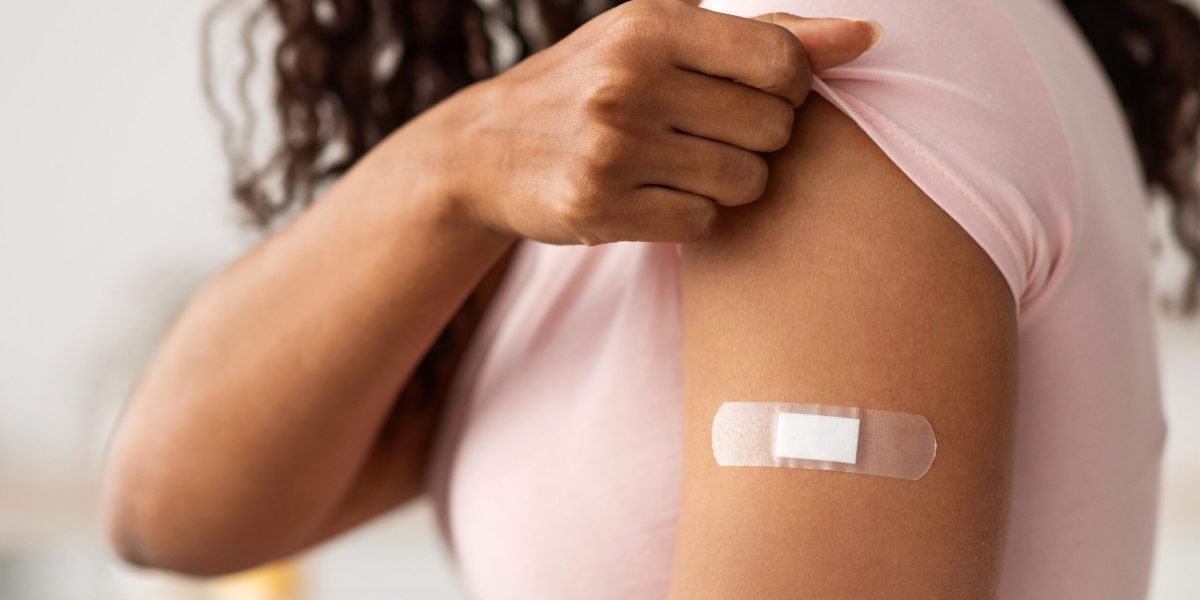 O luptă care durează de decenii: cercetările pentru un vaccin antigripal universal devin tot mai promițătoare În fiecare an, virusul gripal afectează aproximativ un miliard de oameni la nivel global și se responsabilizează de între 290.000 și 650.000 de decese