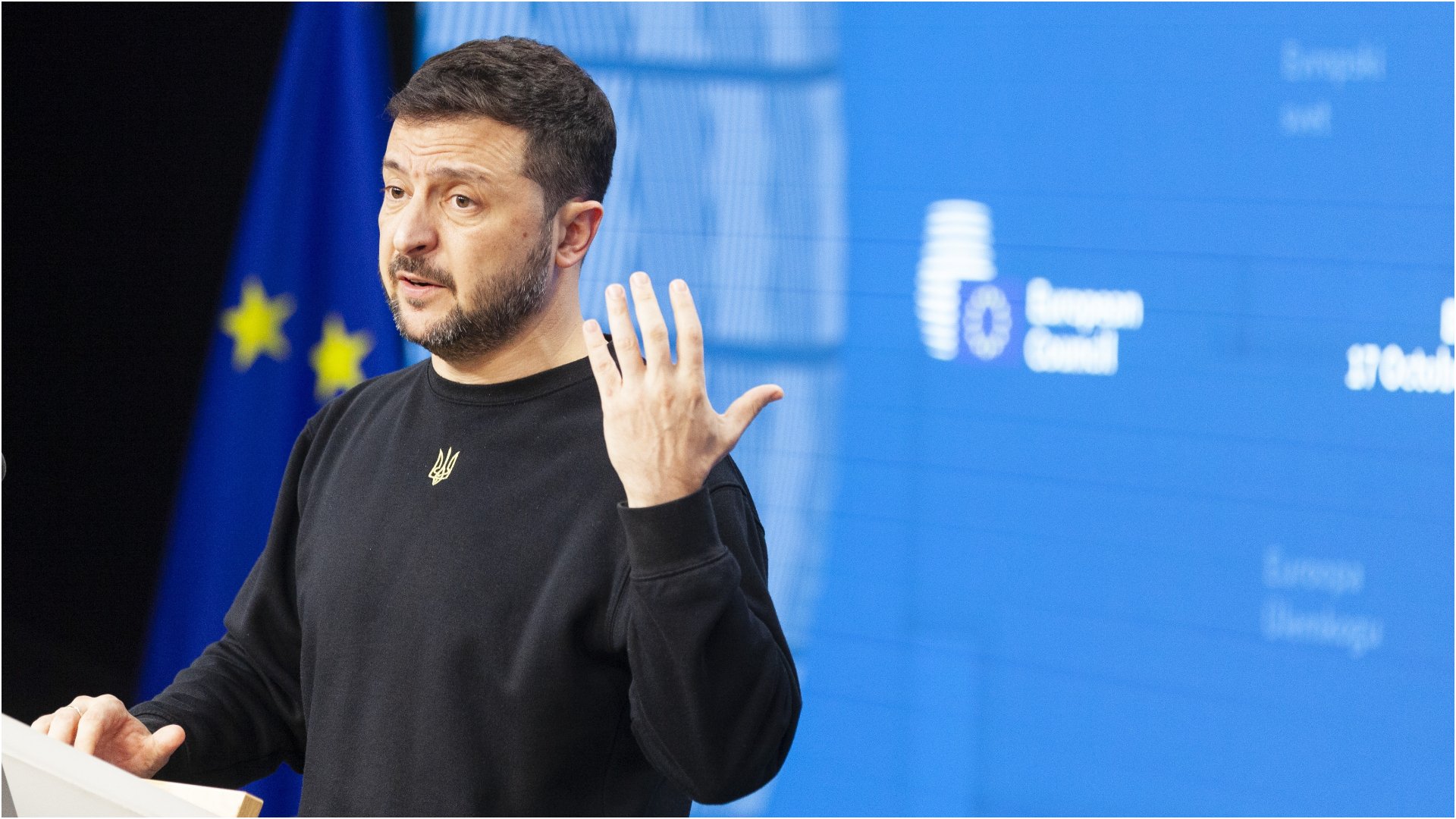 Președintele Ucrainei, Volodimir Zelenski, efectuează astăzi o vizită oficială în România, reluând contactele bilaterale într-un moment critic pentru ambele țări