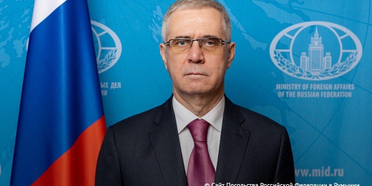 România este acuzată de Rusia că furnizează Ucrainei tehnică militară sovietică din depozite, într-un context în care sprijinul Bucureștiului pentru Kiev devine tot mai controversat și plin de acuzații din partea Moscovei