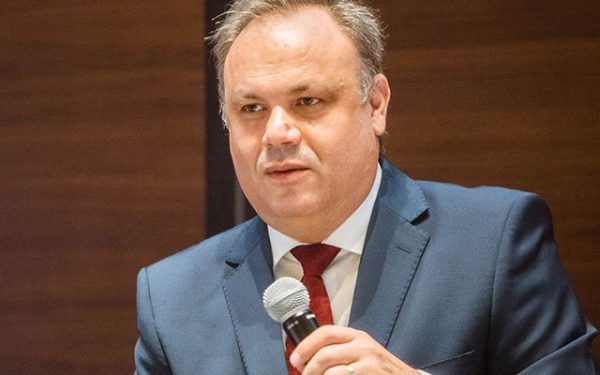 Mititelu (ASF): Românii buni șoferi, dar RCA scump. Paradoxul asigurărilor auto